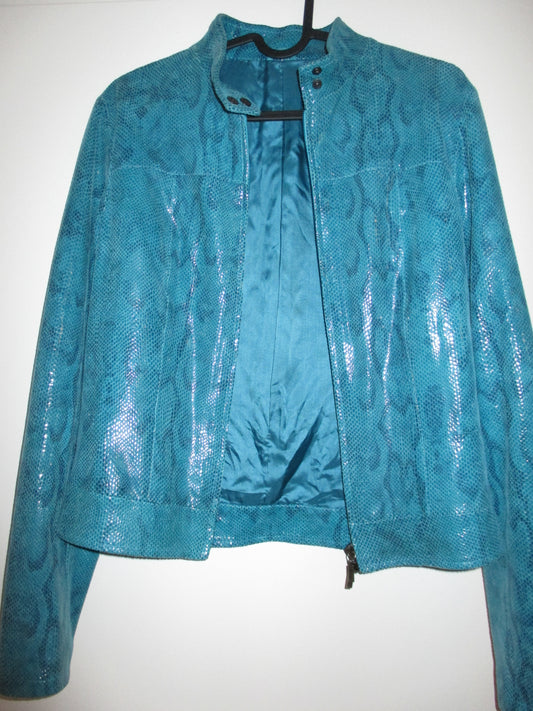 TURQUOISE JACKET WITH A GLOSSY SNAKE EFFECT