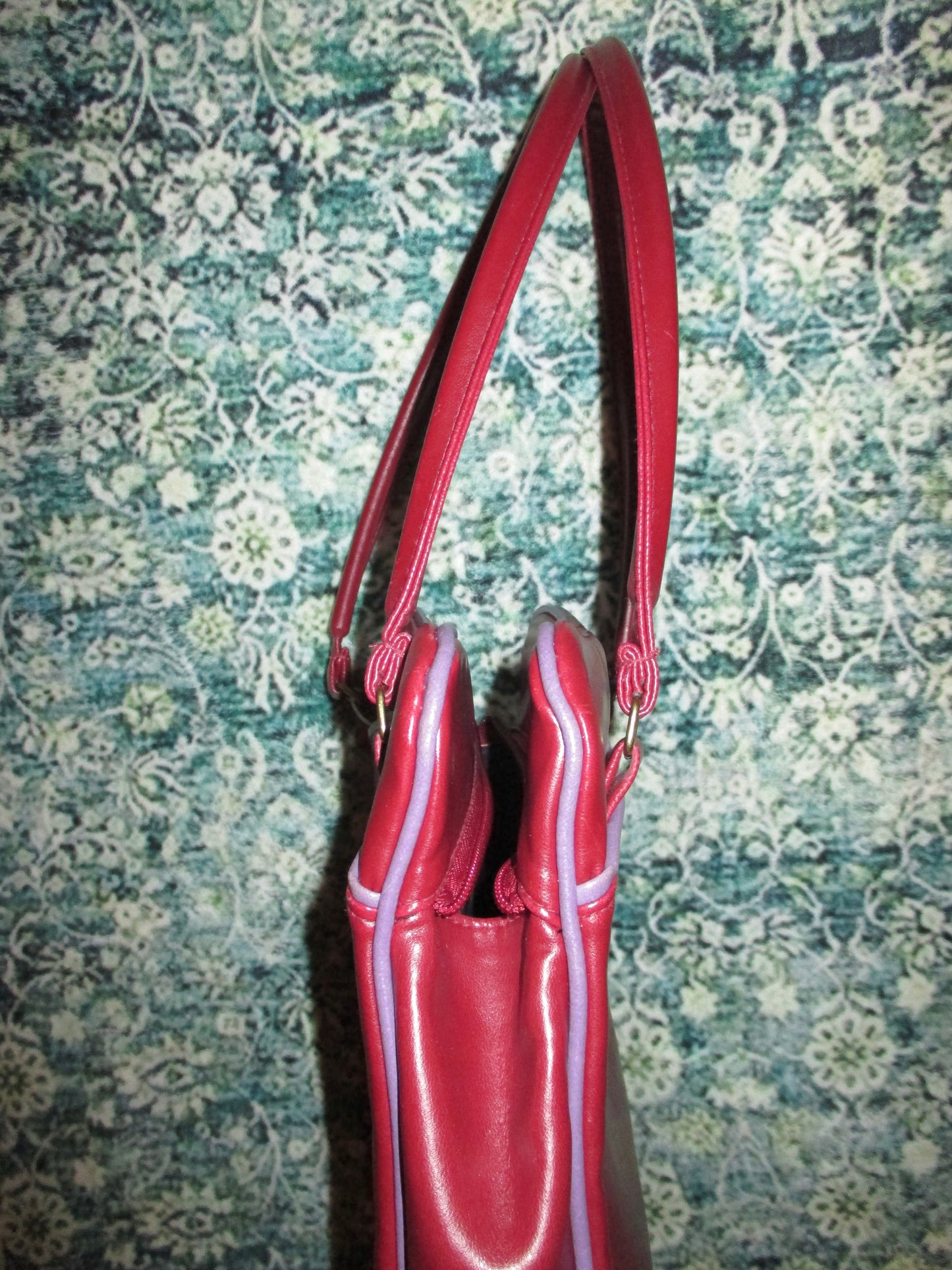 RED WINE SHOULDER BAG